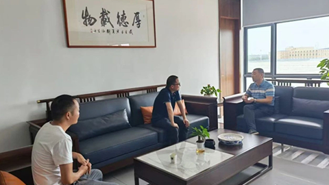 老客戶來訪新廠區(qū)